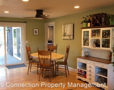 735 Meadowvale Court - Photo Thumbnail 2