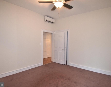 2312 Delancey Pl - Photo Thumbnail 5