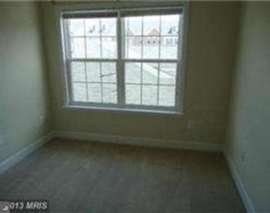 580 Pelican Ave - Photo Thumbnail 13