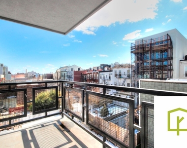 852 Metropolitan Avenue - Photo Thumbnail 10