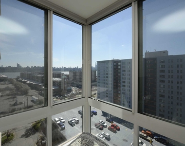 1509 Hudson Park - Photo Thumbnail 2