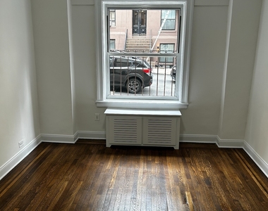 156 East 37th Street, New York, NY 10016 - Photo Thumbnail 15