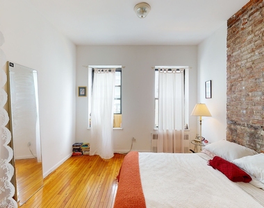 1441 York Avenue - Photo Thumbnail 1