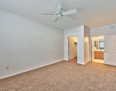 10552 Pine Pointe Avenue - Photo Thumbnail 6