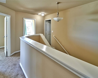 1409 Brooks Way - Photo Thumbnail 20