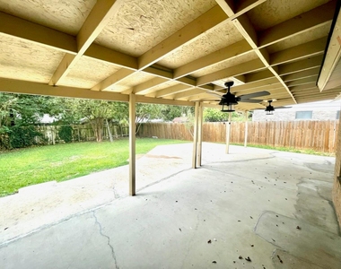 7202 Geneva Dr - Photo Thumbnail 17