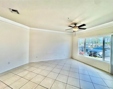 4345 Bayside Village Drive - Photo Thumbnail 12