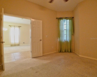 20415 Walnut Grove Lane - Photo Thumbnail 2