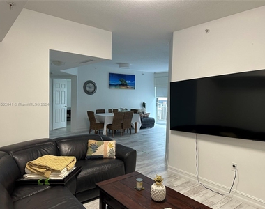 1755 E Hallandale Beach Blvd - Photo Thumbnail 37