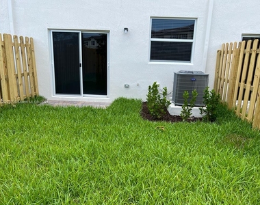 12235 Nw 23rd Path - Photo Thumbnail 64