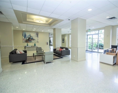 4001 S Ocean Dr - Photo Thumbnail 22