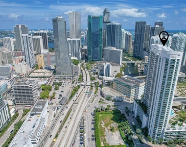 350 S Miami Ave - Photo Thumbnail 16