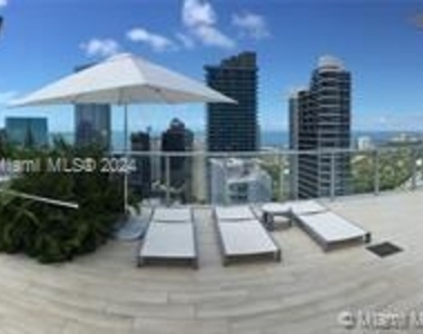 1100 S Miami Ave - Photo Thumbnail 31