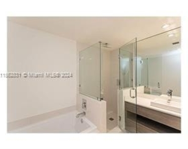 1100 S Miami Ave - Photo Thumbnail 51