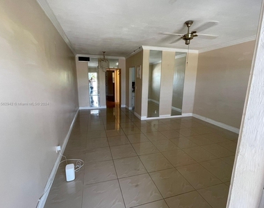 230 Sw 11th Ave - Photo Thumbnail 1