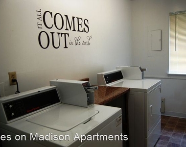 4325 S Madison Ave - Photo Thumbnail 5