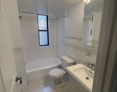 113 East 80th Street - Photo Thumbnail 7