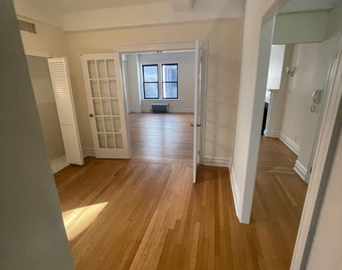 113 East 80th Street - Photo Thumbnail 10