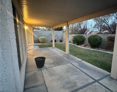 408 Madison Taylor Place - Photo Thumbnail 12