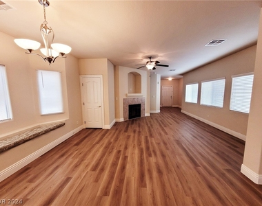 8964 Dallas Ridge Avenue - Photo Thumbnail 9