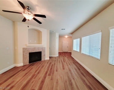 8964 Dallas Ridge Avenue - Photo Thumbnail 10