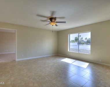 5112 E Charter Oak Road - Photo Thumbnail 3