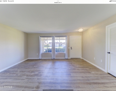 10007 W Shasta Drive - Photo Thumbnail 17