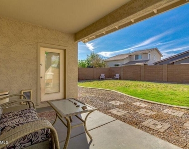 3483 E Pinot Noir Avenue - Photo Thumbnail 11