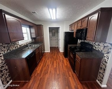 11206 Sandwood Pl - Photo Thumbnail 16