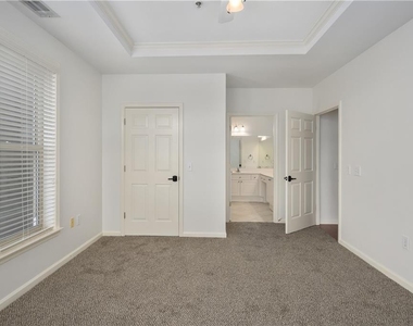 3334 Peachtree Road Ne - Photo Thumbnail 15