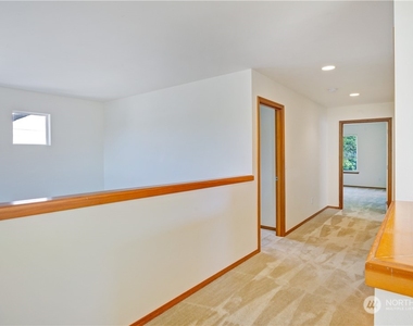 8419 16th Street Ne - Photo Thumbnail 20