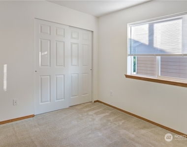 8419 16th Street Ne - Photo Thumbnail 11