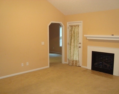 6528 Forrest Road - Photo Thumbnail 12