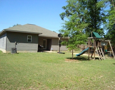 6528 Forrest Road - Photo Thumbnail 14