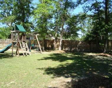 6528 Forrest Road - Photo Thumbnail 15