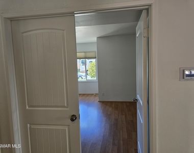 2831 Shirley Drive - Photo Thumbnail 12