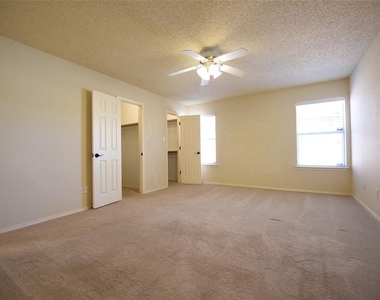 3117 Fox Meadow Trail - Photo Thumbnail 18