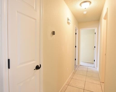 3117 Fox Meadow Trail - Photo Thumbnail 10