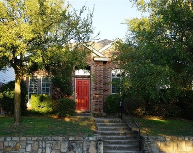 1509 Oak Hollow Drive - Photo Thumbnail 0