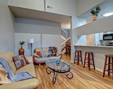 6220 Bentwood Trail - Photo Thumbnail 2