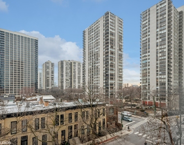 70 W Burton Place - Photo Thumbnail 2