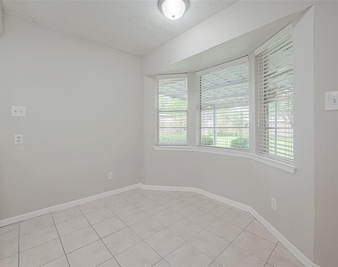 9270 Mcdade Street - Photo Thumbnail 12