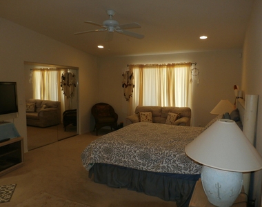 3479 Monte Carlo Ave - Photo Thumbnail 8