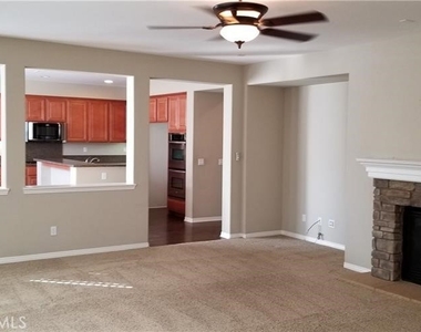 14212 Cherry Creek Circle - Photo Thumbnail 3