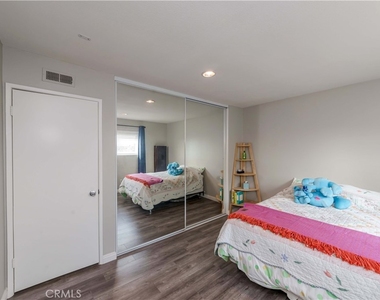 5553 Cajon Avenue - Photo Thumbnail 12