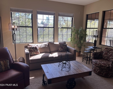 1716 Alpine Meadows Lane - Photo Thumbnail 8