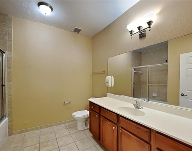 3176 Feltrim Place - Photo Thumbnail 14