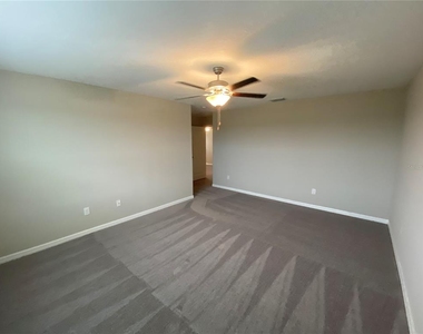 3705 Daisy Bloom Place - Photo Thumbnail 23