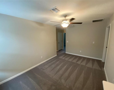 3705 Daisy Bloom Place - Photo Thumbnail 29