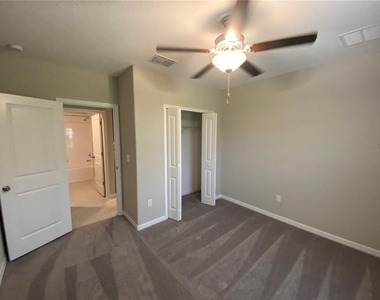 3705 Daisy Bloom Place - Photo Thumbnail 31